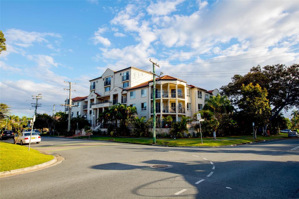 Sunset Island Resort Gold Coast Exterior foto