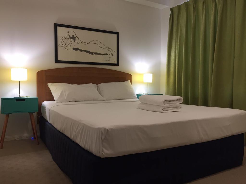 Sunset Island Resort Gold Coast Exterior foto