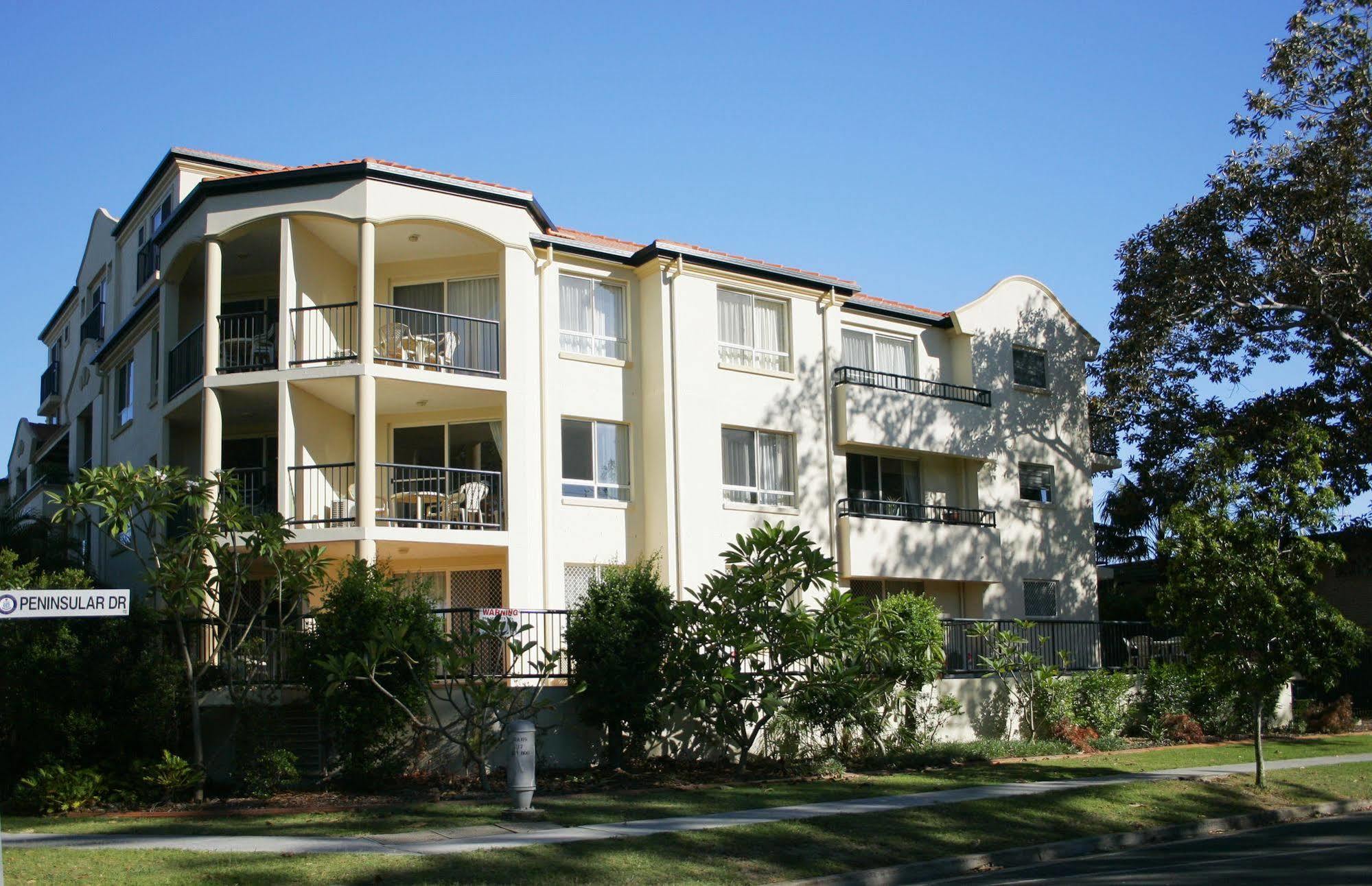 Sunset Island Resort Gold Coast Exterior foto