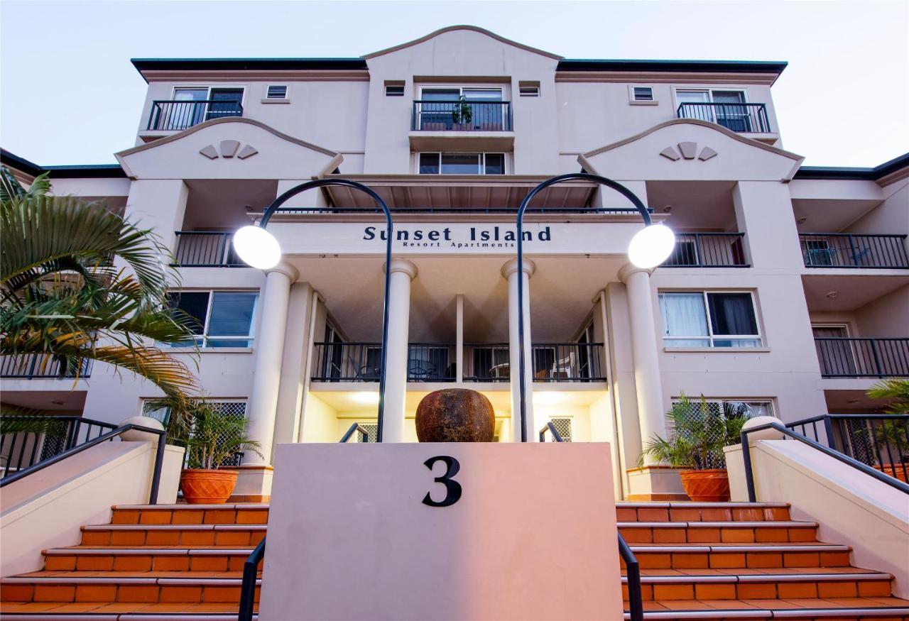 Sunset Island Resort Gold Coast Exterior foto